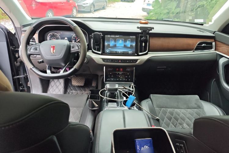 Used Hongqi HS7 2022 2.0T DCT Two-Wheel Drive Smart Connect Flagship Edition 7 Seats Center Console