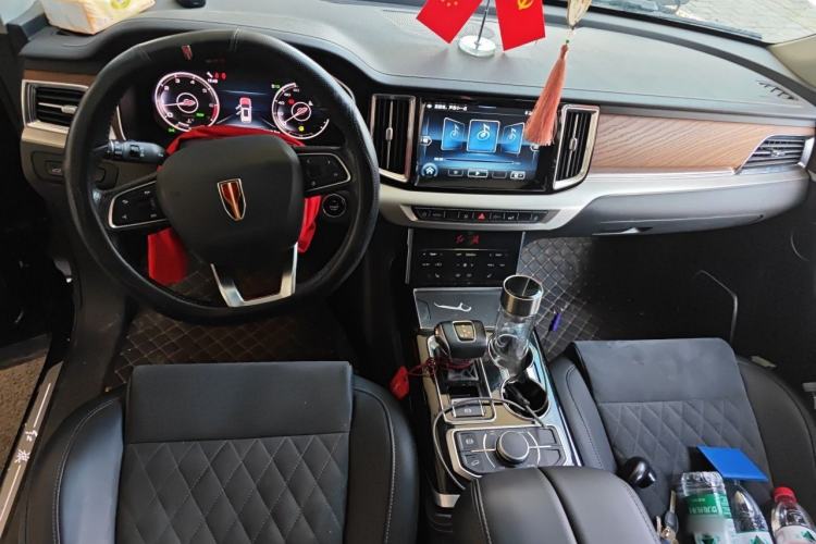 Used Hongqi HS7 2022 2.0T DCT Two-Wheel Drive Smart Connect Flagship Edition Seven Seats Center Console