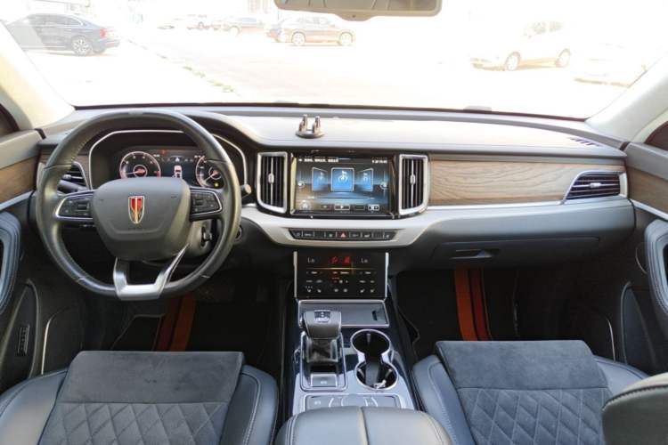 Used Hongqi HS7 2022 3.0T Automatic All-Wheel Drive ZhiLian Flagship Edition Five Seats Center Console