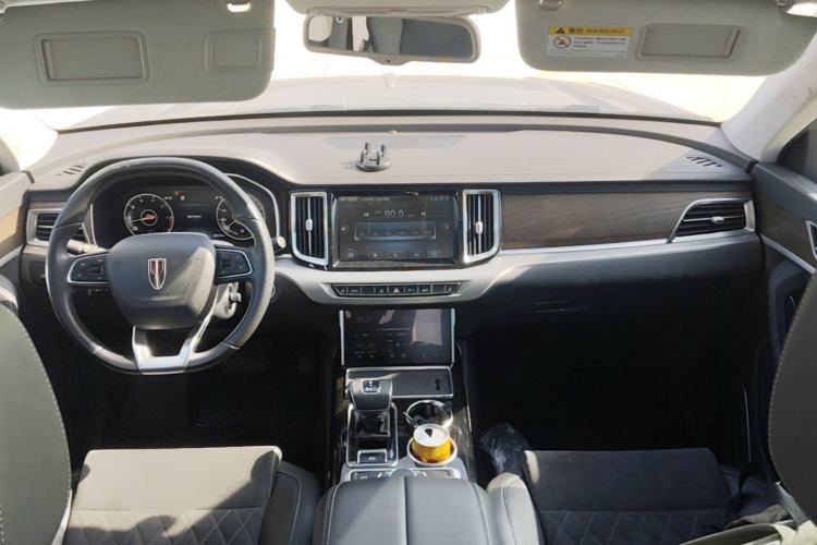 Used Hongqi HS7 2022 3.0T Automatic All-Wheel Drive ZhiLian Flagship Edition Five Seats Center Console