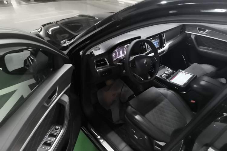 Used Hongqi HS7 2022 3.0T Automatic All-Wheel Drive ZhiLian Flagship Edition Five Seats Driver Seat