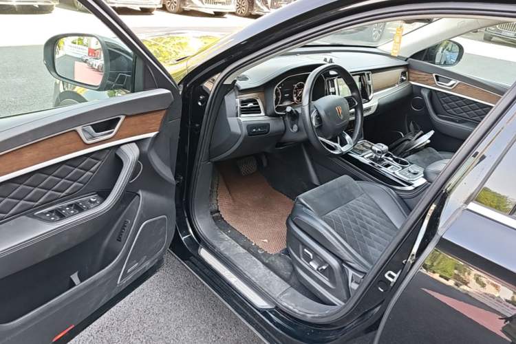 Used Hongqi HS7 2022 3.0T Automatic All-Wheel Drive ZhiLian Flagship Edition Five Seats Driver Seat