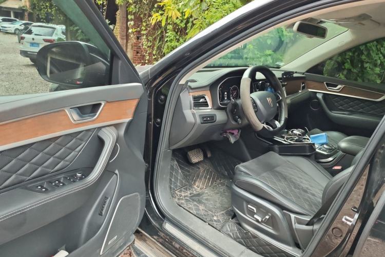 Used Hongqi HS7 2022 2.0T DCT Two-Wheel Drive Smart Connect Flagship Edition 7 Seats Driver Seat