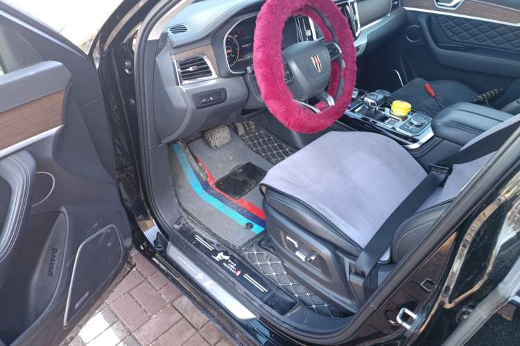 Used Hongqi HS7 2022 2.0T DCT Two-Wheel Drive Smart Connect Flagship Edition Five Seats Driver Seat