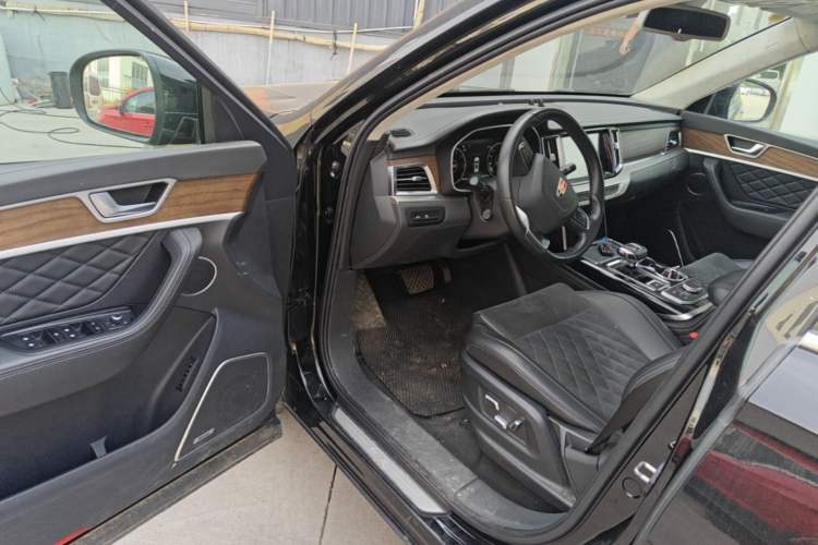 Used Hongqi HS7 2022 3.0T Automatic All-Wheel Drive ZhiLian Flagship Edition Five Seats Driver Seat