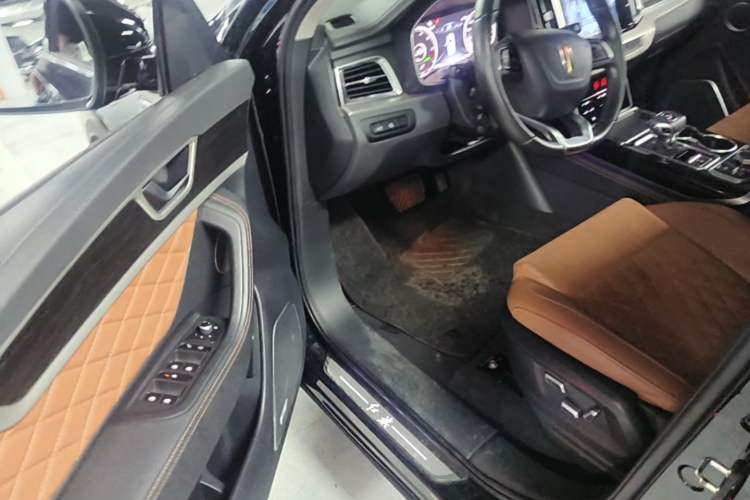 Used Hongqi HS7 2022 2.0T DCT Two-Wheel Drive Smart Connect Flagship Edition Seven Seats Driver Seat