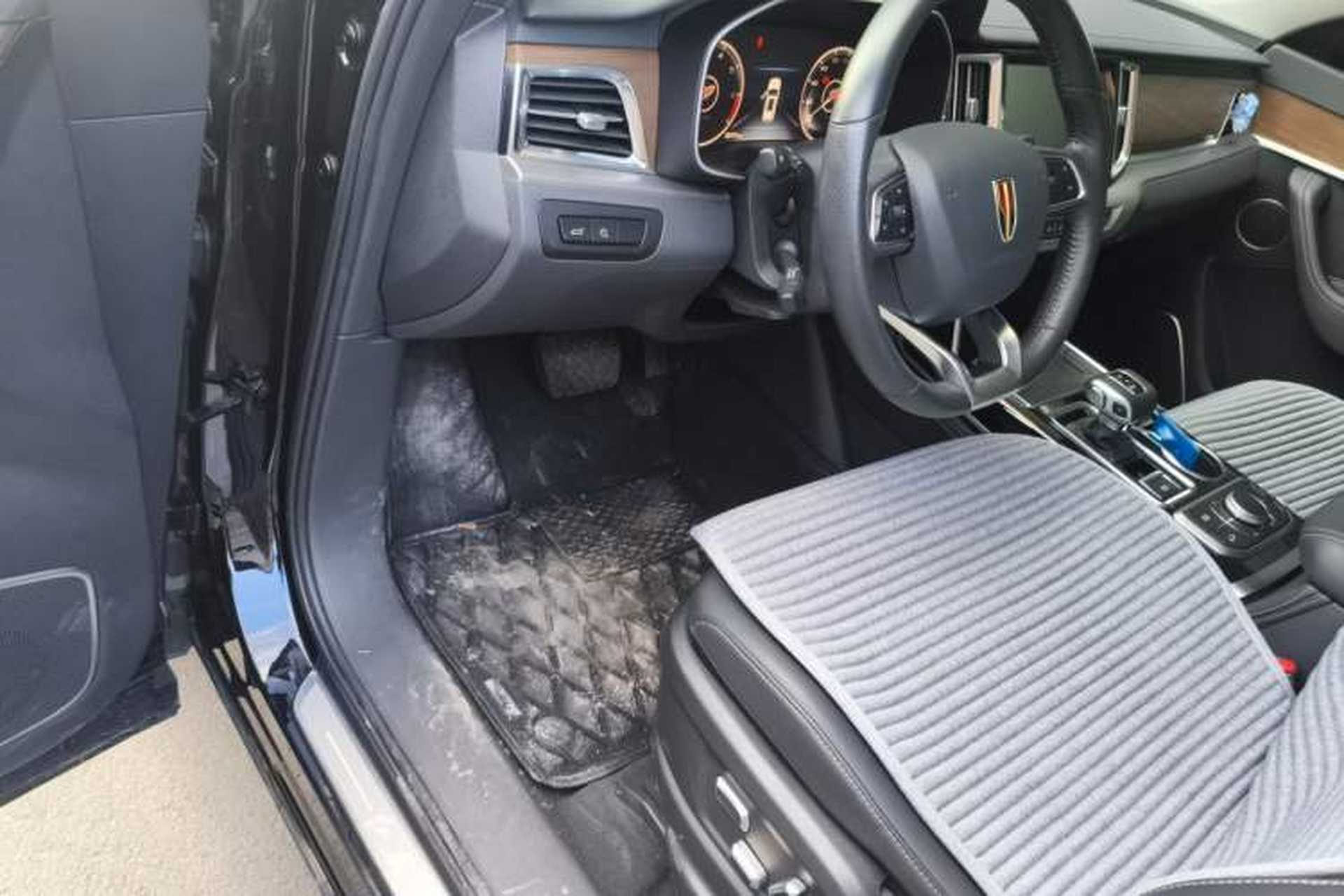 Used Hongqi HS7 2022 2.0T DCT Two-Wheel Drive Smart Connect Flagship Edition Seven Seats Driver Seat