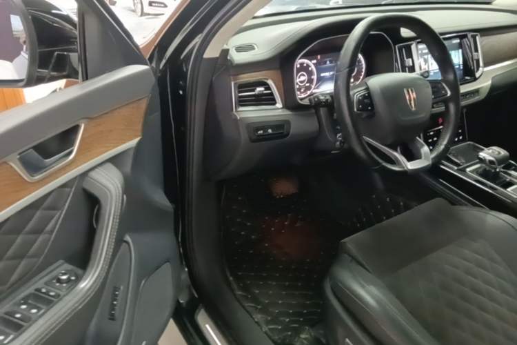 Used Hongqi HS7 2022 2.0T DCT Two-Wheel Drive Smart Connect Flagship Edition 7 Seats Driver Seat
