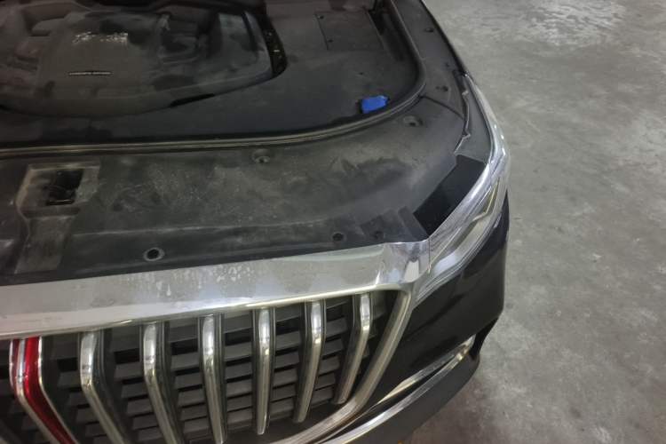 Used Hongqi HS7 2022 2.0T DCT Two-Wheel Drive Smart Connect Flagship Edition Five Seats Engine Bay Left