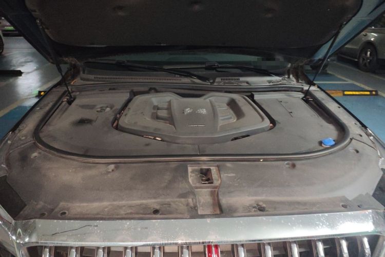 Used Hongqi HS7 2022 2.0T DCT Two-Wheel Drive Smart Connect Flagship Edition Five Seats Engine Bay
