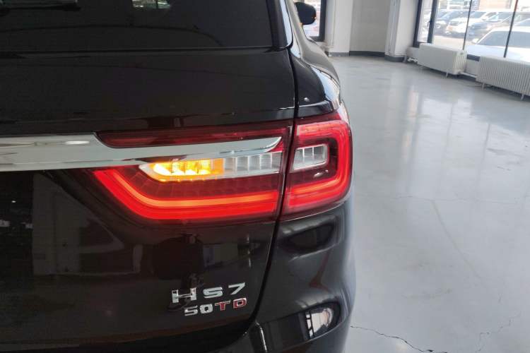 Used Hongqi HS7 2022 3.0T Automatic All-Wheel Drive Smart Connect Flagship Edition 7 Seats Exterior 3