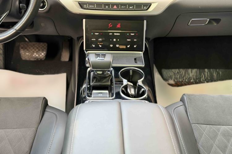 Used Hongqi HS7 2022 3.0T Automatic All-Wheel Drive ZhiLian Flagship Edition Five Seats Gear Lever