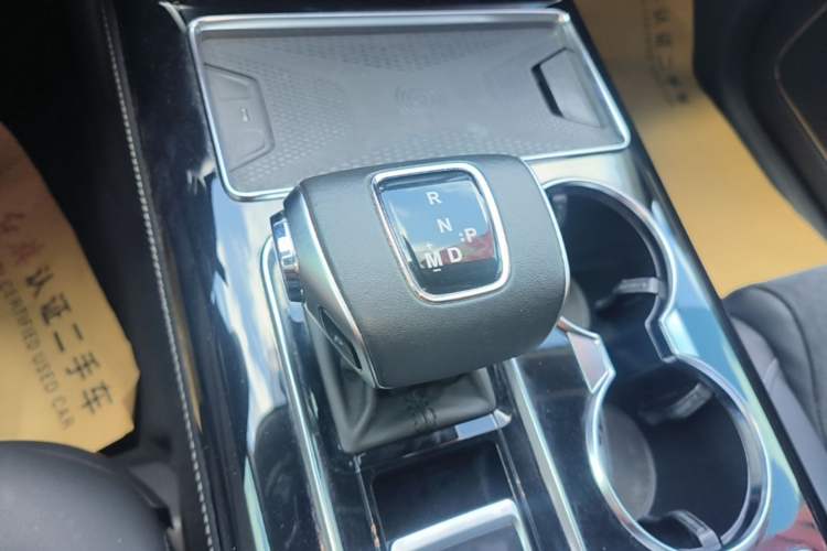 Used Hongqi HS7 2022 3.0T Automatic All-Wheel Drive ZhiLian Flagship Edition Five Seats Gear Lever
