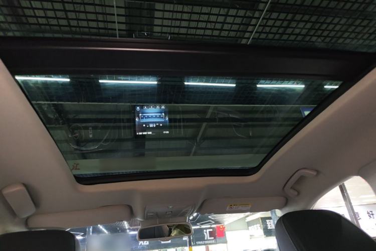 Used Hongqi HS7 2022 2.0T DCT Two-Wheel Drive Smart Connect Flagship Edition Five Seats Headliner