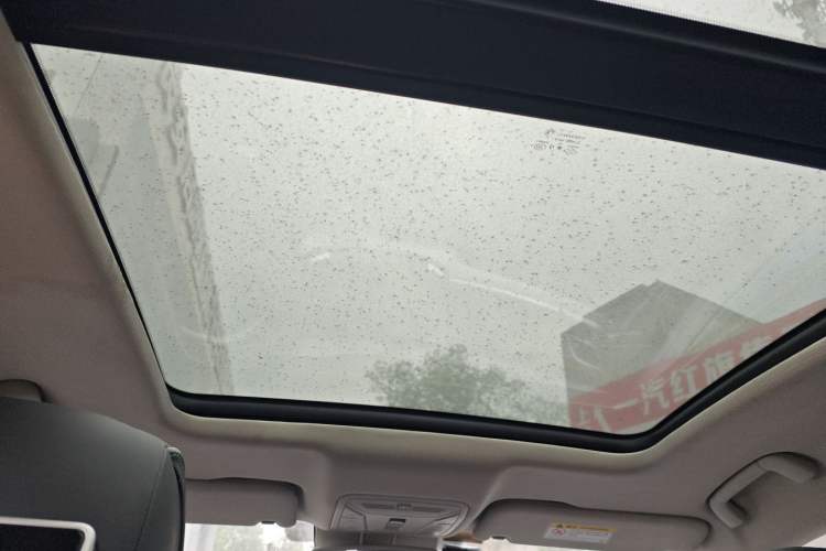 Used Hongqi HS7 2022 3.0T Automatic All-Wheel Drive Smart Connect Flagship Edition 7 Seats Headliner
