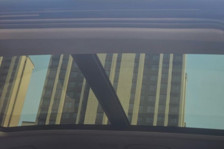 Used Hongqi HS7 2022 2.0T DCT Two-Wheel Drive Smart Connect Flagship Edition Seven Seats Headliner