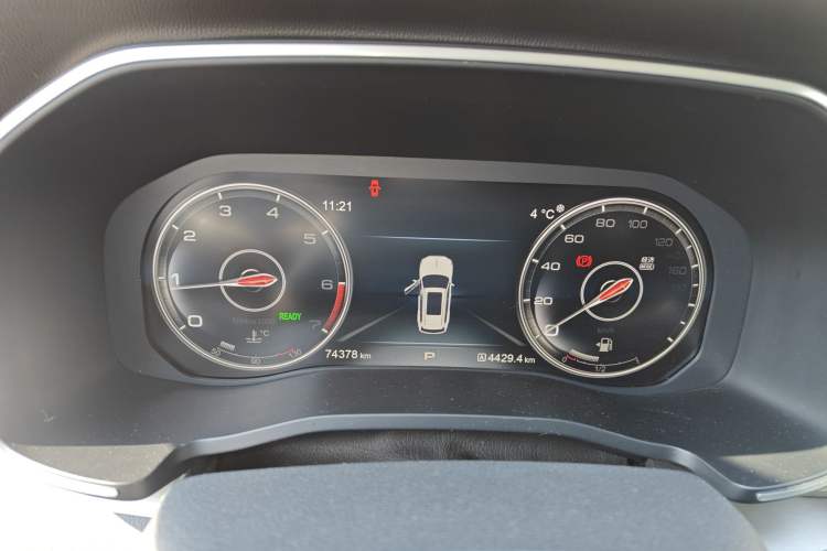 Used Hongqi HS7 2022 2.0T DCT Two-Wheel Drive Smart Connect Flagship Edition 7 Seats Instrument Cluster