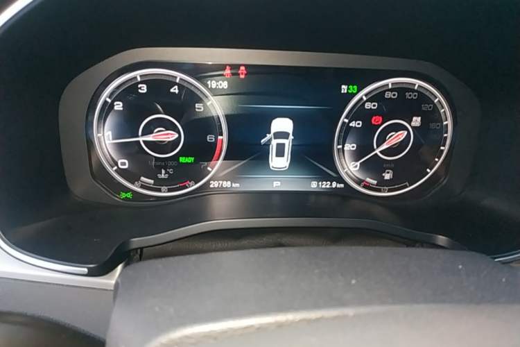 Used Hongqi HS7 2022 2.0T DCT Two-Wheel Drive Smart Connect Flagship Edition Seven Seats Instrument Cluster