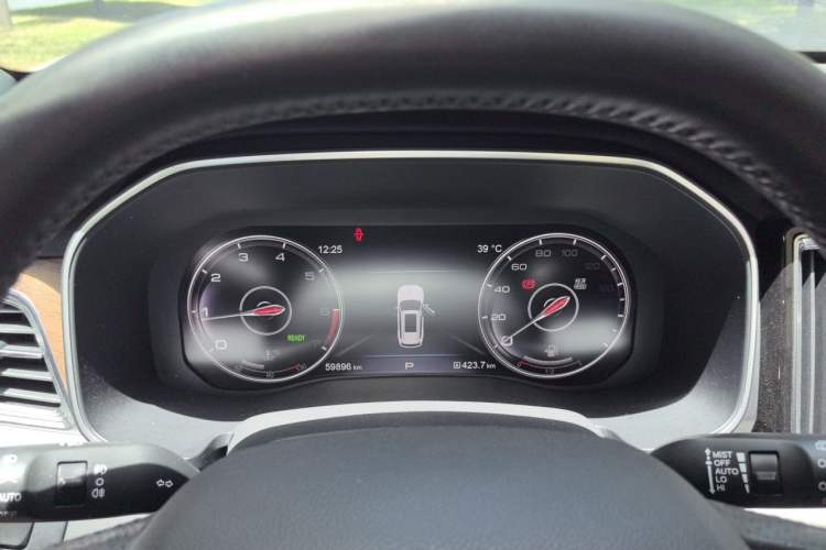 Used Hongqi HS7 2022 2.0T DCT Two-Wheel Drive Smart Connect Flagship Edition Seven Seats Instrument Cluster