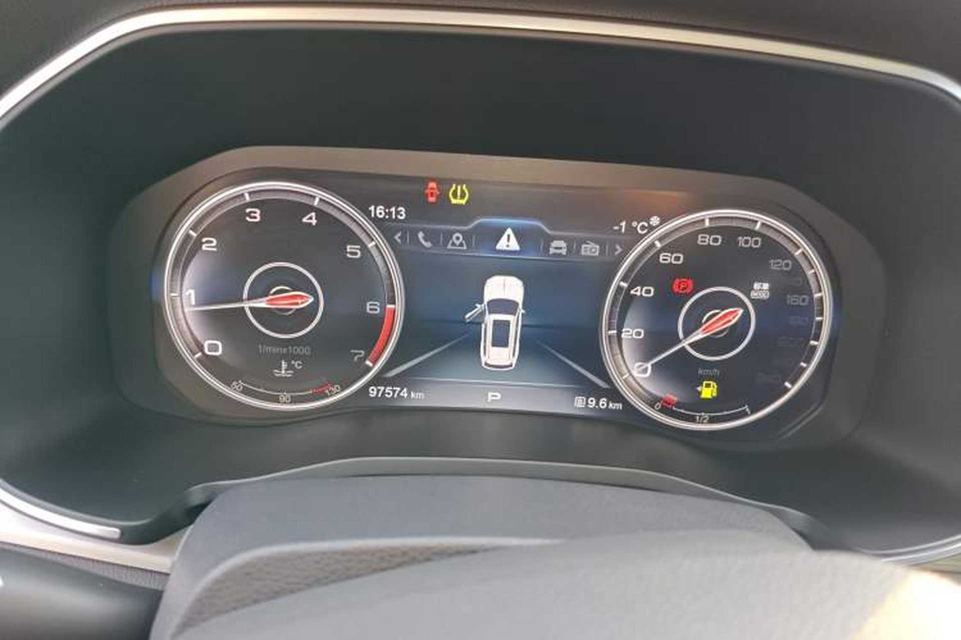 Used Hongqi HS7 2022 3.0T Automatic All-Wheel Drive ZhiLian Flagship Edition Five Seats Instrument Cluster