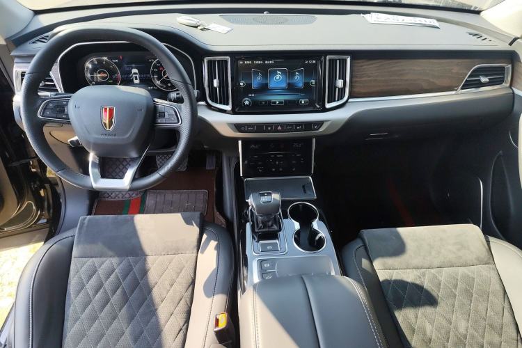 Used Hongqi HS7 2022 2.0T DCT Two-Wheel Drive Smart Connect Flagship Edition Five Seats Interior 2