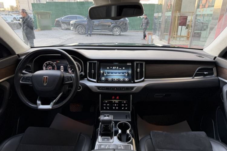 Used Hongqi HS7 2022 3.0T Automatic All-Wheel Drive ZhiLian Flagship Edition Five Seats Interior 2