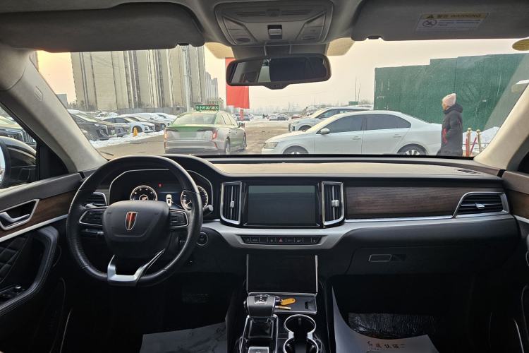 Used Hongqi HS7 2022 3.0T Automatic All-Wheel Drive ZhiLian Flagship Edition Five Seats Interior 2