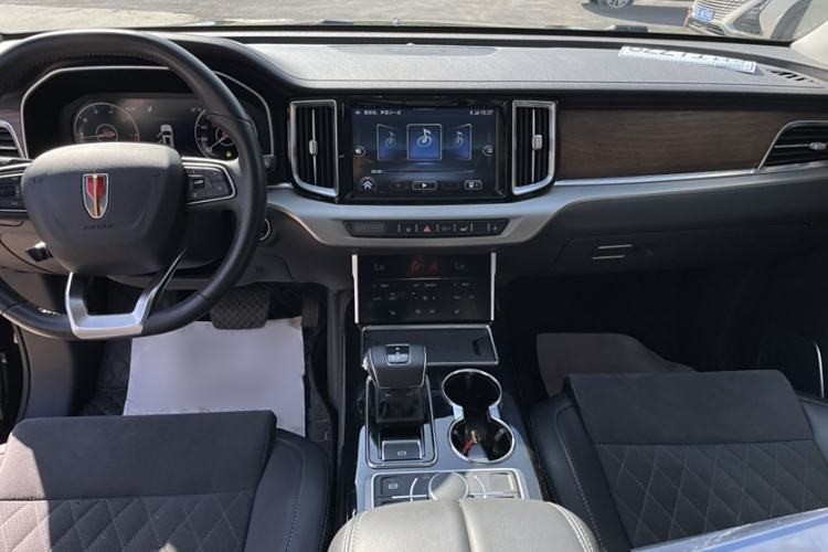 Used Hongqi HS7 2022 2.0T DCT Two-Wheel Drive Smart Connect Flagship Edition Five Seats Interior 2