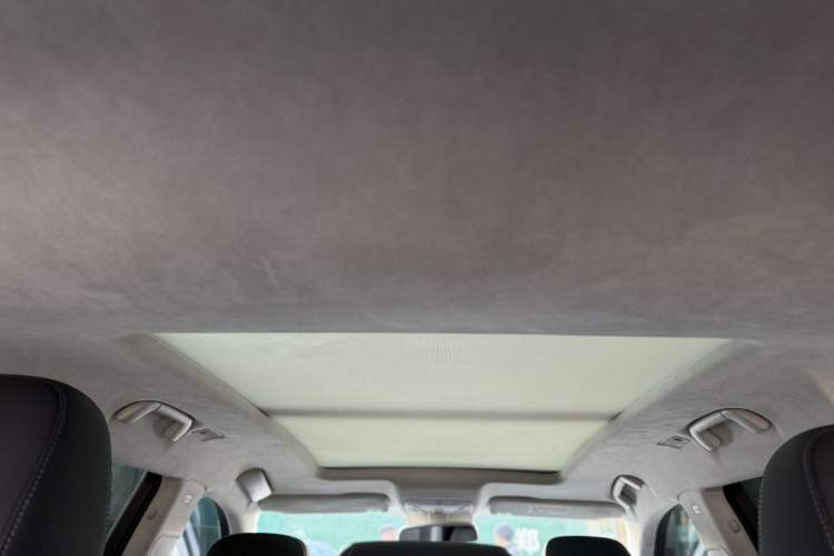 Used Hongqi HS7 2022 3.0T Automatic All-Wheel Drive ZhiLian Flagship Edition Five Seats Interior 3