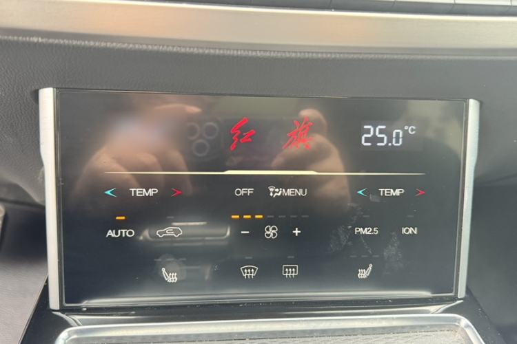 Used Hongqi HS7 2022 2.0T DCT Two-Wheel Drive Smart Connect Flagship Edition Seven Seats Interior 5