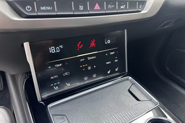 Used Hongqi HS7 2022 3.0T Automatic All-Wheel Drive ZhiLian Flagship Edition Five Seats Interior 6