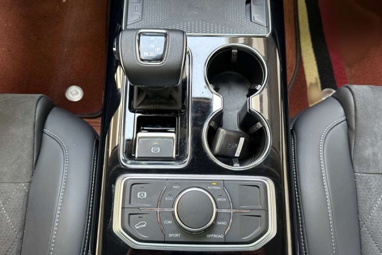 Used Hongqi HS7 2022 3.0T Automatic All-Wheel Drive Smart Connect Flagship Edition 7 Seats Interior 6