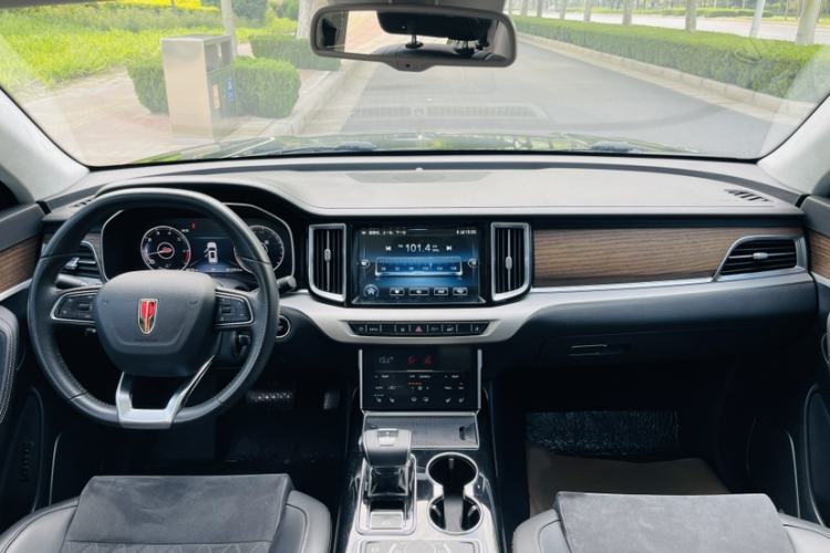 Used Hongqi HS7 2022 3.0T Automatic All-Wheel Drive ZhiLian Flagship Edition Five Seats Interior 8