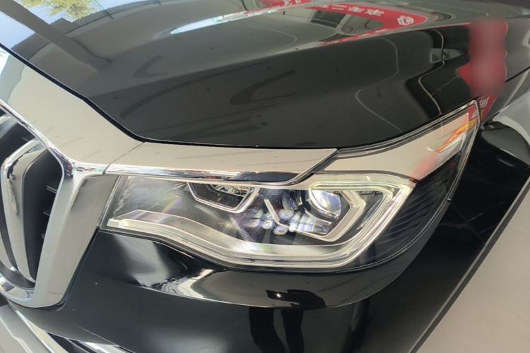 Used Hongqi HS7 2022 2.0T DCT Two-Wheel Drive Smart Connect Flagship Edition Seven Seats Left Front Headlight