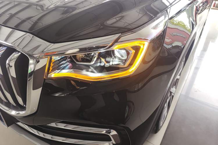 Used Hongqi HS7 2022 3.0T Automatic All-Wheel Drive ZhiLian QiChang Edition 5 Seats Left Front Headlight