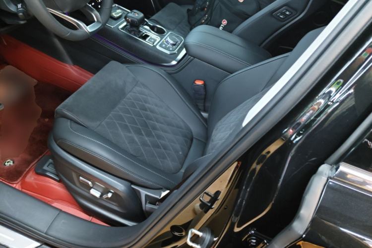 Used Hongqi HS7 2022 2.0T DCT Two-Wheel Drive Smart Connect Flagship Edition Five Seats Left Front Seat