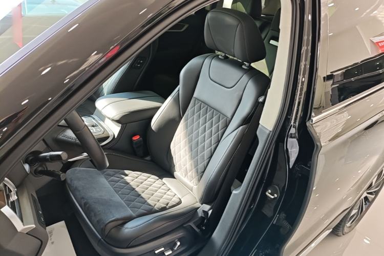 Used Hongqi HS7 2022 3.0T Automatic All-Wheel Drive ZhiLian Flagship Edition Five Seats Left Front Seat