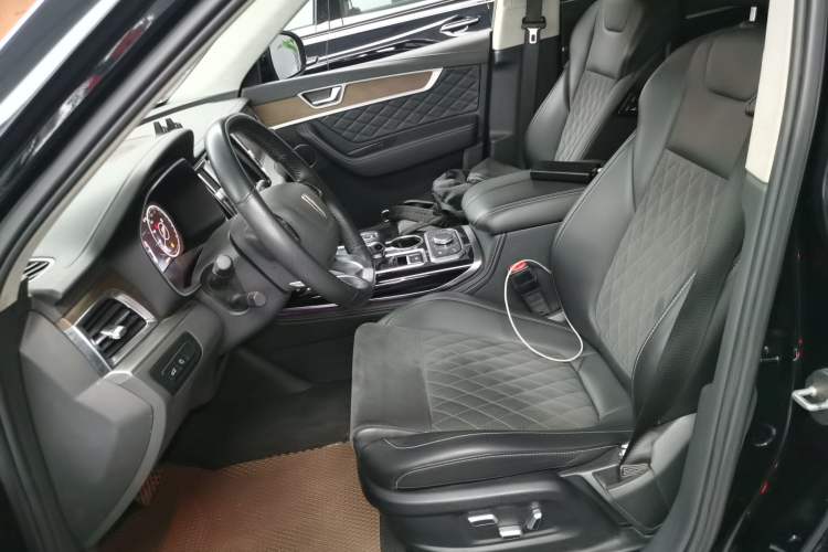 Used Hongqi HS7 2022 3.0T Automatic All-Wheel Drive ZhiLian Flagship Edition Five Seats Left Front Seat