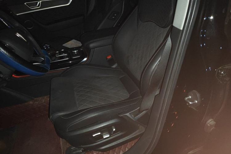 Used Hongqi HS7 2022 2.0T DCT Two-Wheel Drive Smart Connect Flagship Edition Five Seats Left Front Seat