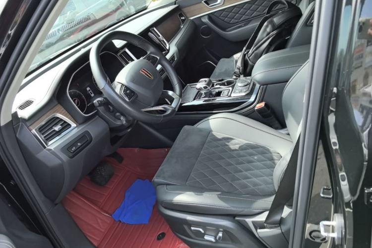 Used Hongqi HS7 2022 2.0T DCT Two-Wheel Drive Smart Connect Flagship Edition Five Seats Left Front Seat