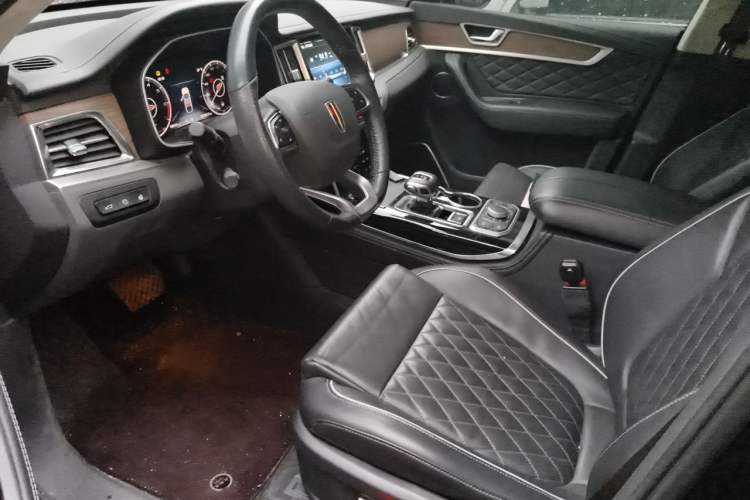 Used Hongqi HS7 2022 3.0T Automatic All-Wheel Drive Smart Connect Flagship Edition 7 Seats Left Front Seat
