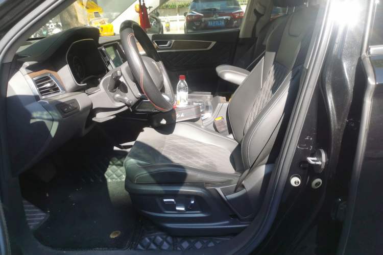 Used Hongqi HS7 2022 2.0T DCT Two-Wheel Drive Smart Connect Flagship Edition Five Seats Left Front Seat