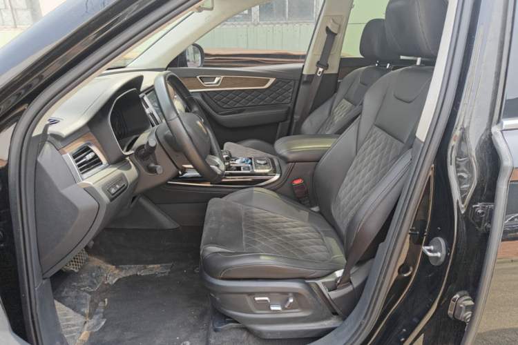 Used Hongqi HS7 2022 3.0T Automatic All-Wheel Drive ZhiLian Flagship Edition Five Seats Left Front Seat