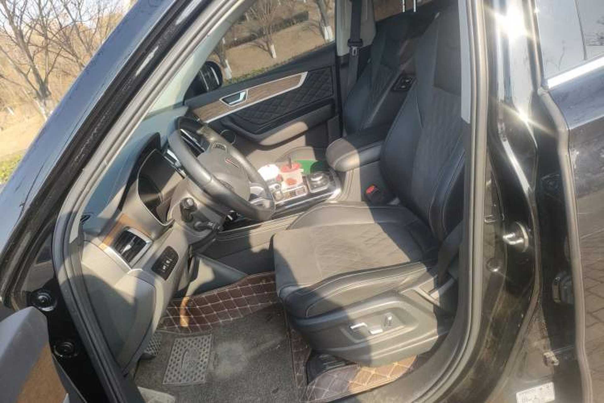 Used Hongqi HS7 2022 2.0T DCT Two-Wheel Drive Smart Connect Flagship Edition Seven Seats Left Front Seat