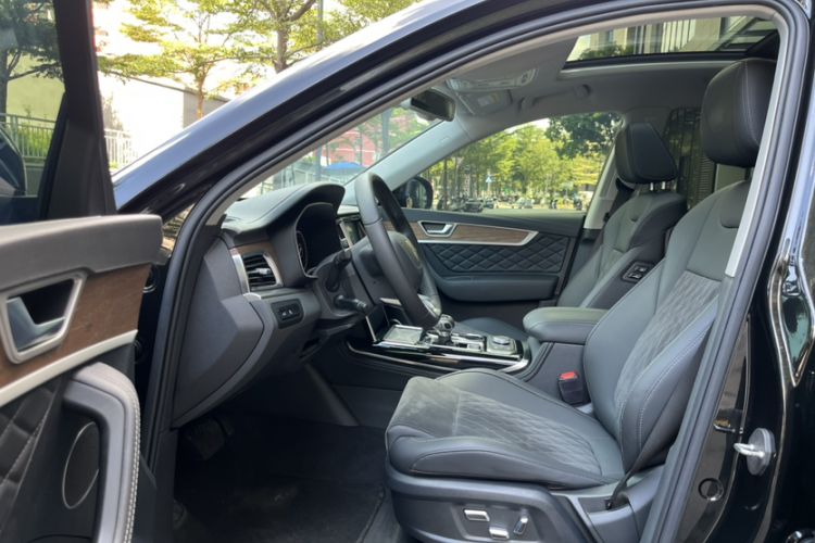 Used Hongqi HS7 2022 2.0T DCT Two-Wheel Drive Smart Connect Flagship Edition Seven Seats Left Front Seat