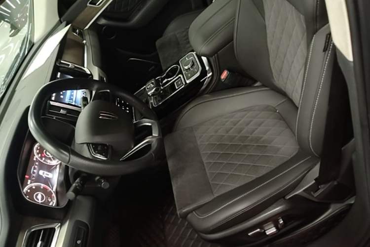 Used Hongqi HS7 2022 3.0T Automatic All-Wheel Drive Smart Connect Flagship Edition 7 Seats Left Front Seat