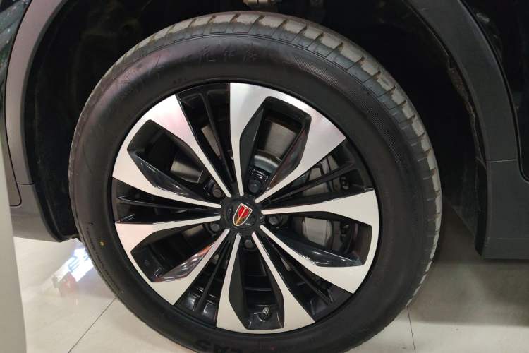 Used Hongqi HS7 2022 3.0T Automatic All-Wheel Drive ZhiLian Flagship Edition Five Seats Left Front Wheel Hub