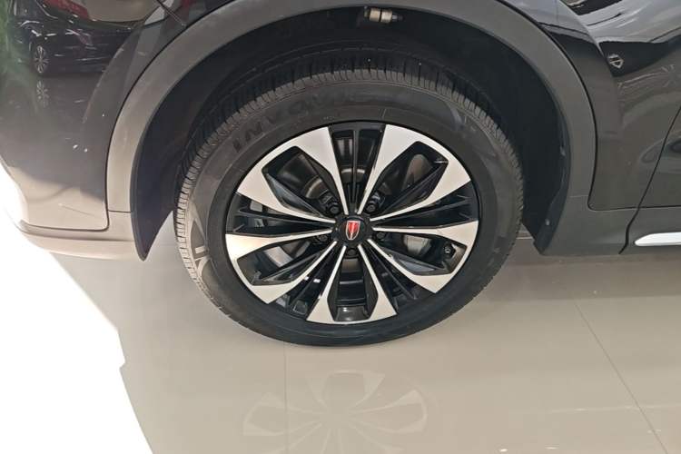 Used Hongqi HS7 2022 3.0T Automatic All-Wheel Drive ZhiLian Flagship Edition Five Seats Left Front Wheel Hub