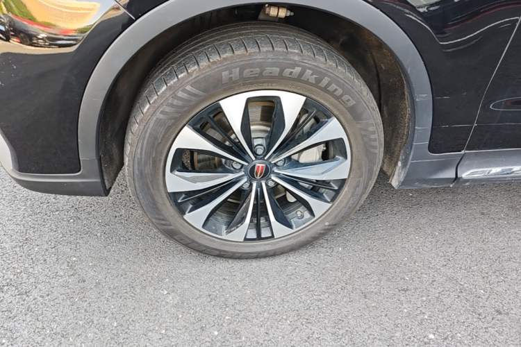 Used Hongqi HS7 2022 3.0T Automatic All-Wheel Drive ZhiLian Flagship Edition Five Seats Left Front Wheel Hub