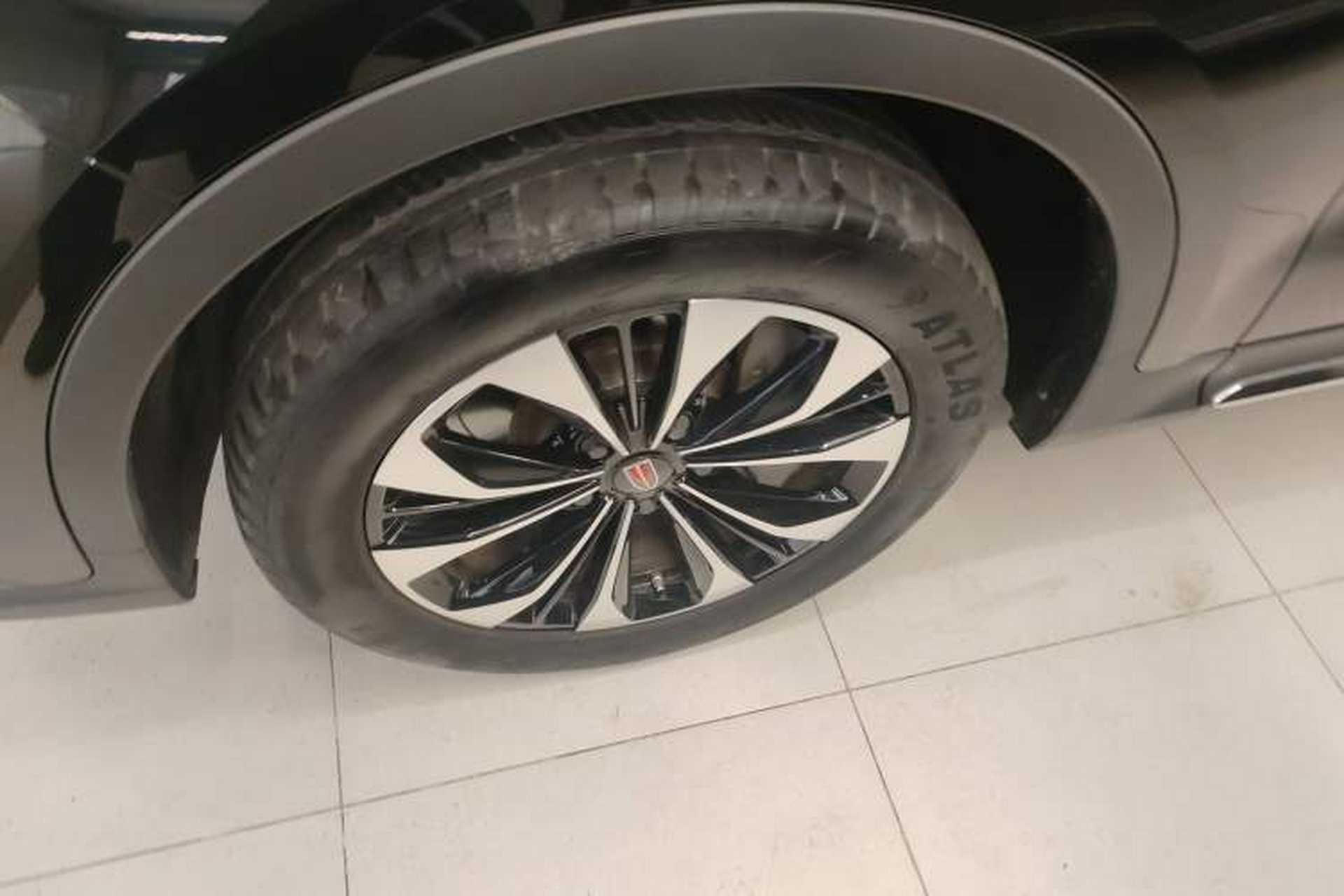 Used Hongqi HS7 2022 2.0T DCT Two-Wheel Drive Smart Connect Flagship Edition Five Seats Left Front Wheel Hub